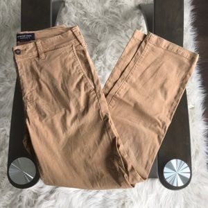 American Eagle Outfitters Tan Khaki Pants